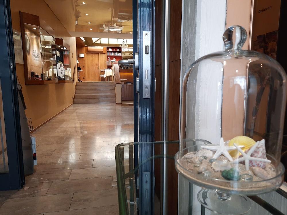 Central Hotel Φράιμπουργκ Εξωτερικό φωτογραφία